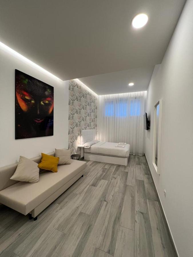 Habitacion Paris Style มาดริด ภายนอก รูปภาพ