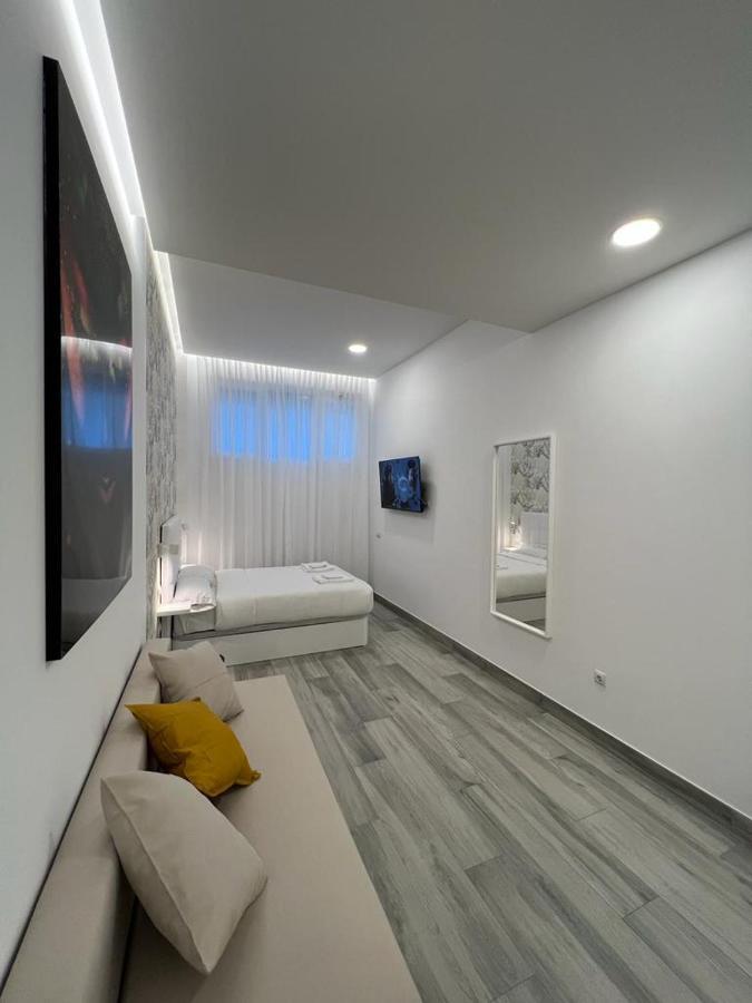 Habitacion Paris Style มาดริด ภายนอก รูปภาพ