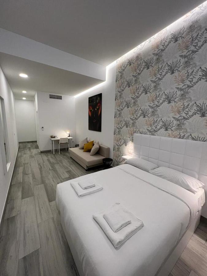 Habitacion Paris Style มาดริด ภายนอก รูปภาพ